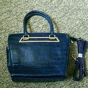 Medium  Nevy Blue Bag 🎒 💙 👌 😍